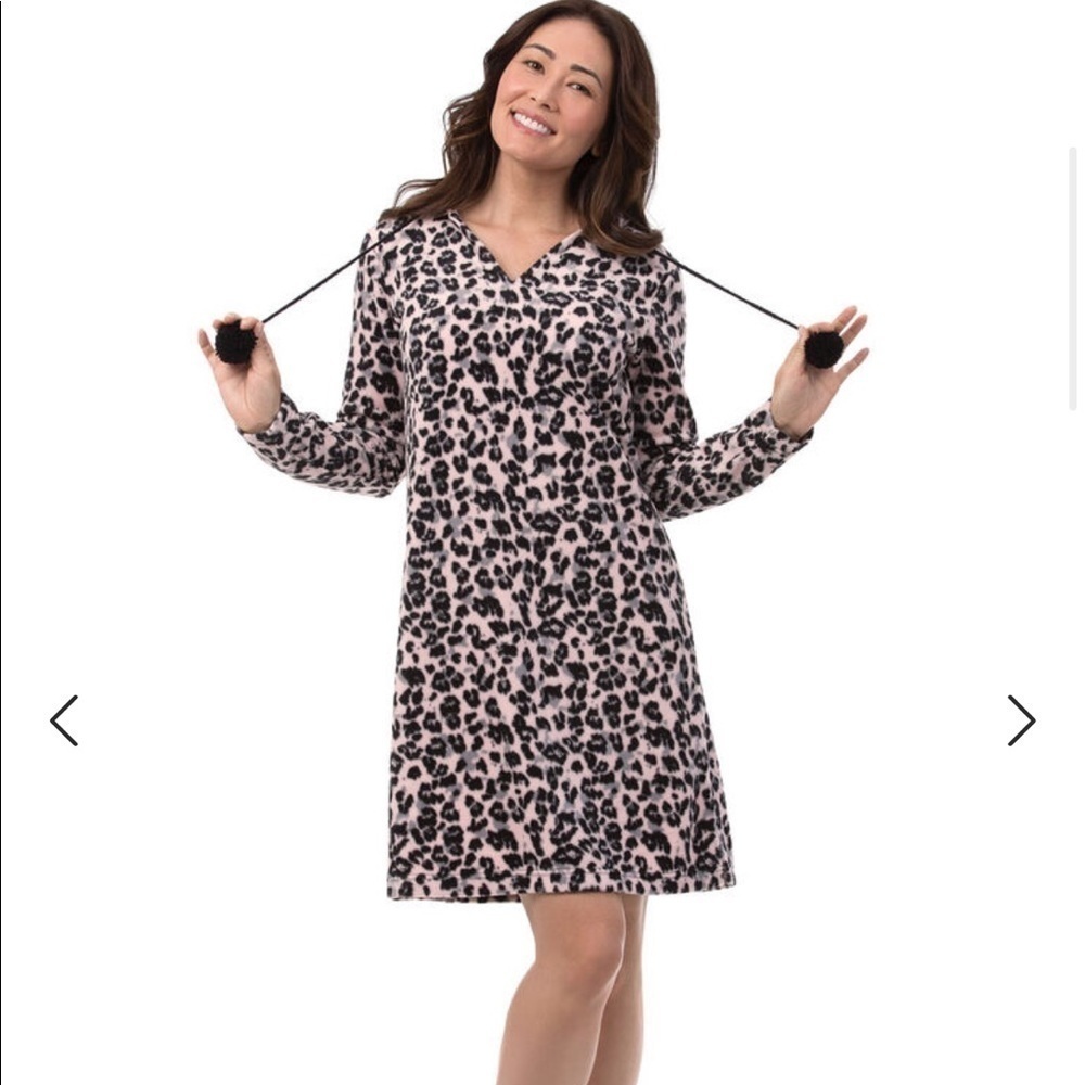 NWT! Pink and Black Leopard Print Sleepshirt with Hood​​​​​